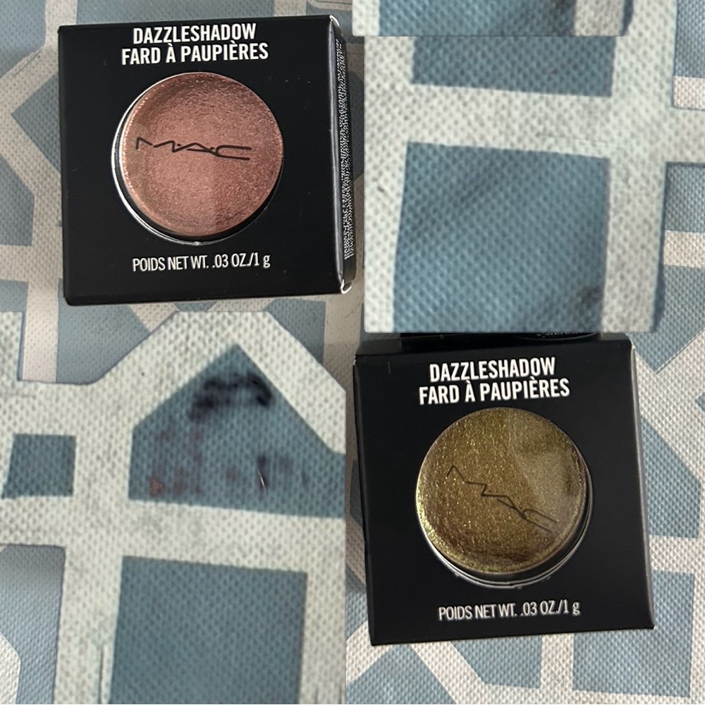 2 NWT MAC Cosmetics Dazzleshadow Eyeshadow